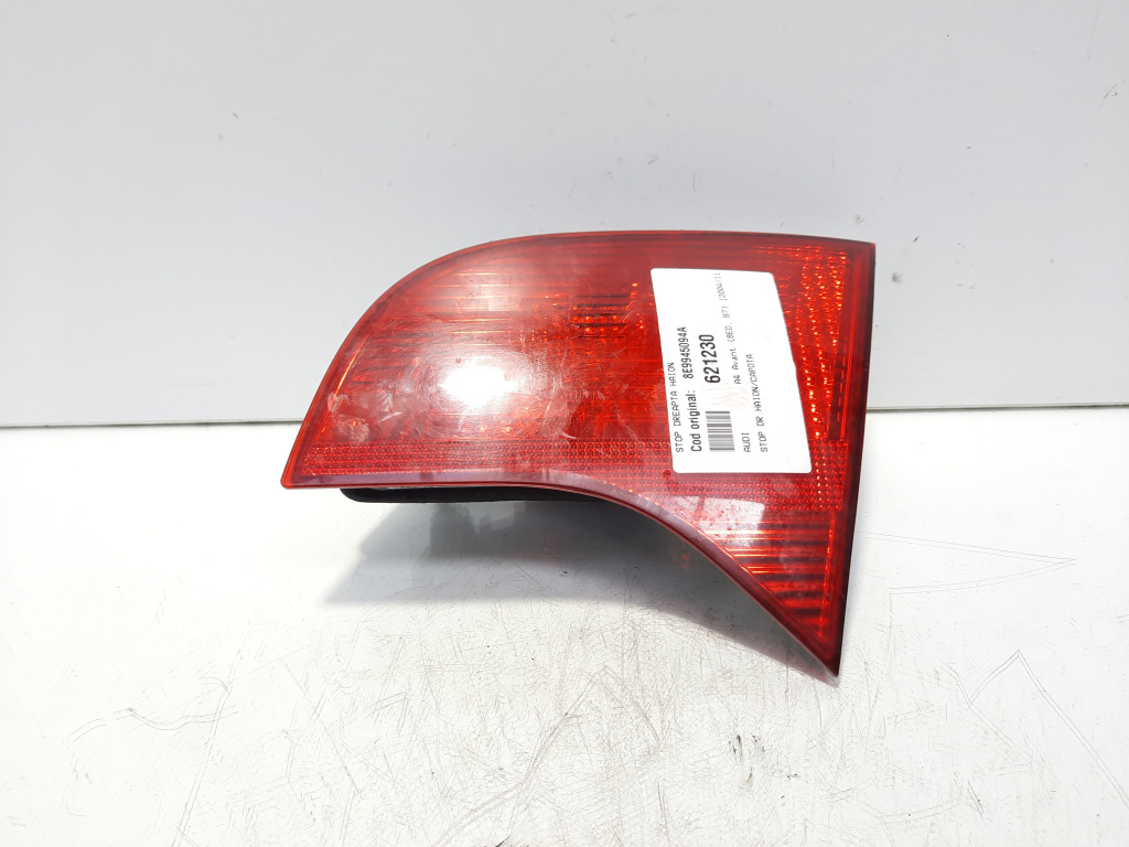 Stop dreapta haion, cod 8E9945094A, Audi A4 Avant (8ED, B7) (id:621230)