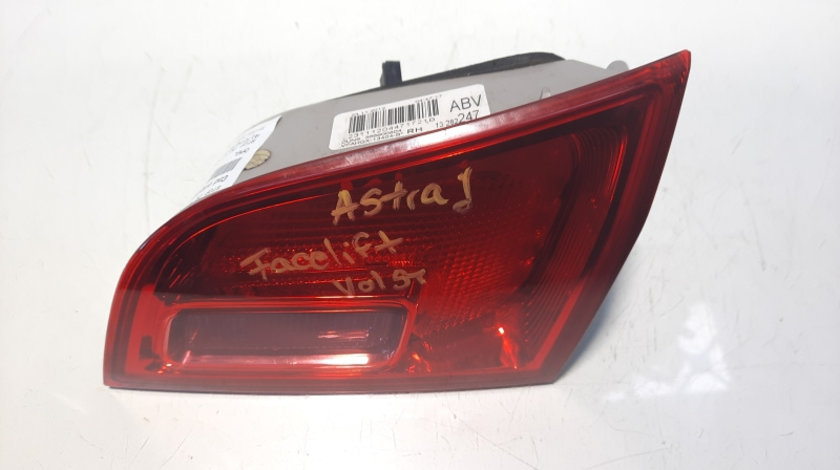 Stop dreapta haion, cod GM13282247, Opel Astra J Combi (id:472716)