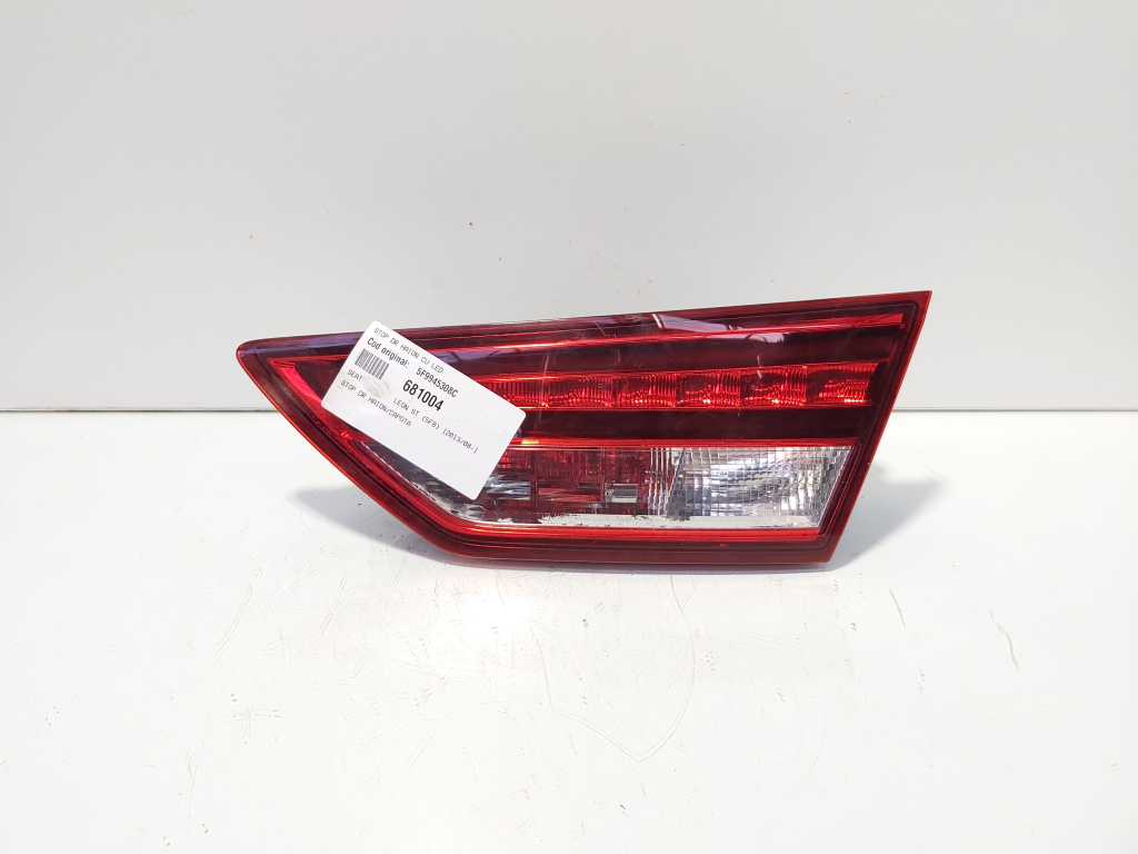 Stop dreapta haion cu led, cod 5F9945308C, Seat Leon ST Combi (5F8) (id:681004)