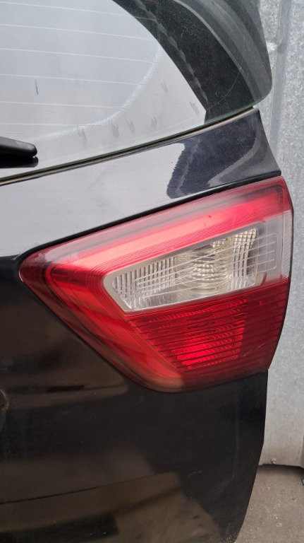 Stop dreapta haion Ford C-max 2 an 2013