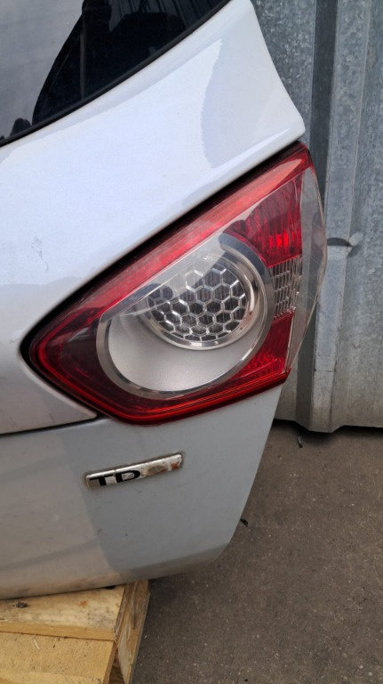 Stop dreapta haion Ford Kuga 1 an 2009