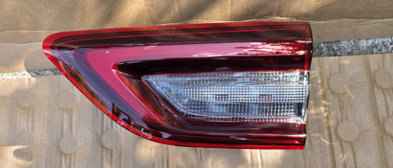 Stop dreapta haion Ford Kuga 3 Facelift 2024 2025