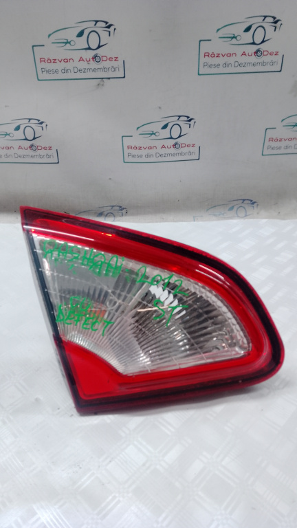 Stop dreapta haion Nissan Qashqai - Motorina 2012, 89503189 / CU DEFECT