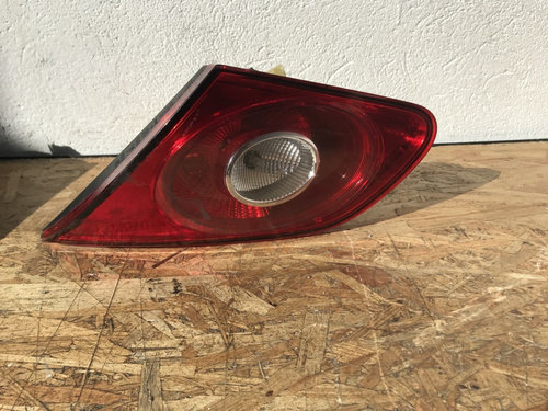 Stop dreapta haion Passat CC 1.4 TSI 160 CP sedan 2012 (3c8945093F)