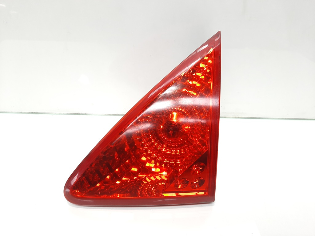 Stop dreapta haion, Peugeot 3008 [Fabr 2009-2016] (id:418633)