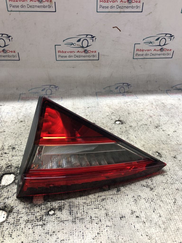 Stop dreapta haion Skoda Superb 2 Berlina 2014
