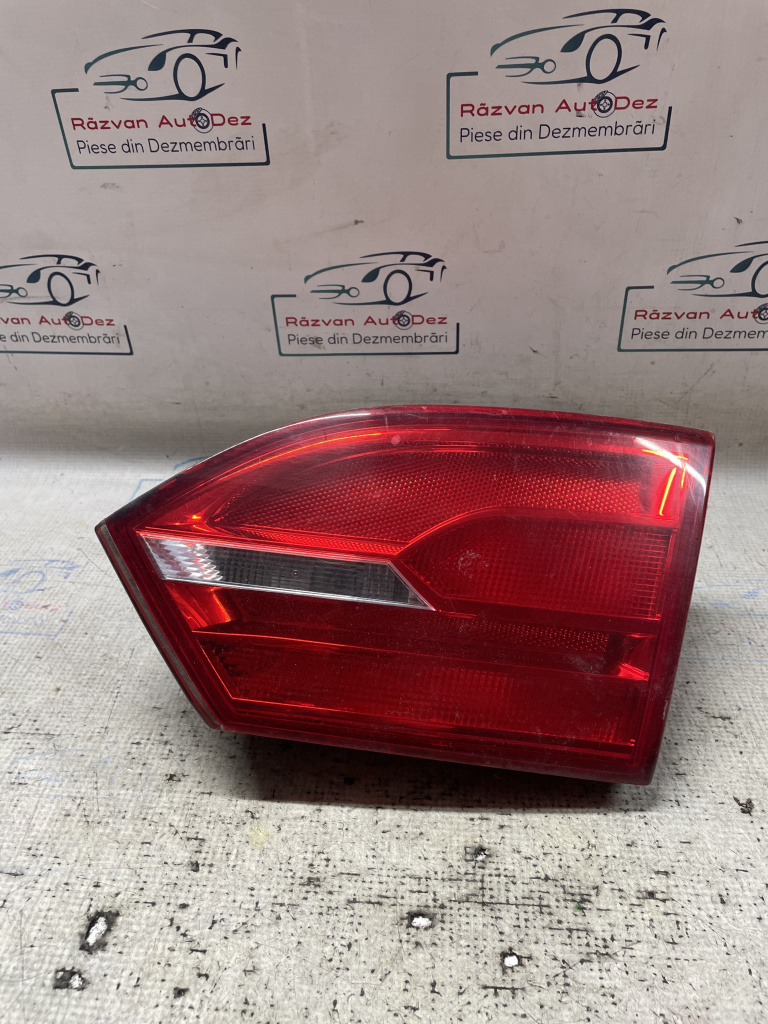 Stop dreapta haion Volkswagen Jetta 2012