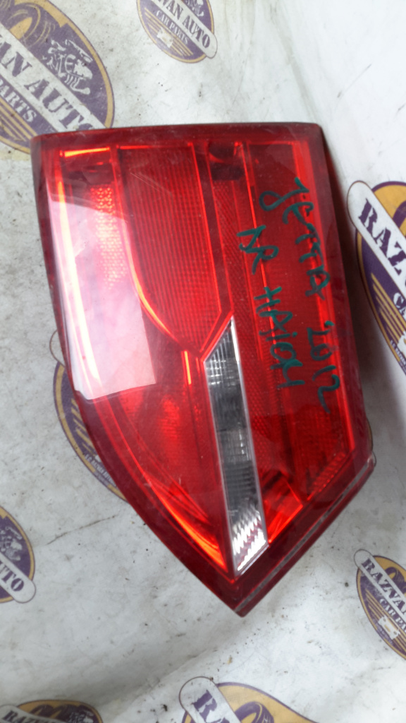 Stop dreapta haion Volkswagen Jetta 2012