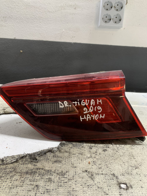 Stop dreapta haion Volkswagen Tiguan - Motorina 2019, 2SA012520