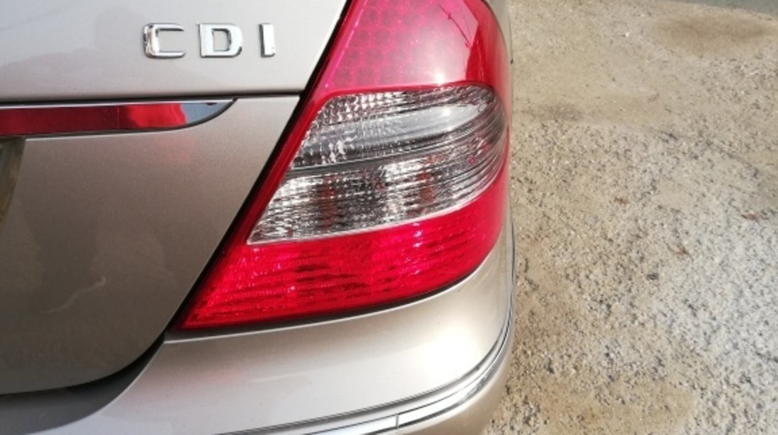 Stop dreapta led avantgarde Mercedes W211 facelift E320 CDI 2008