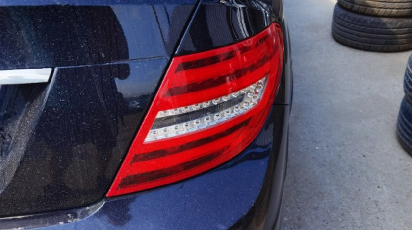 Stop dreapta led Mercedes C220 cdi w204 facelift