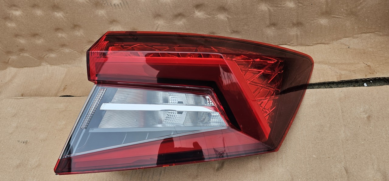 Stop dreapta LED Skoda Karoq 2018 2019 2020