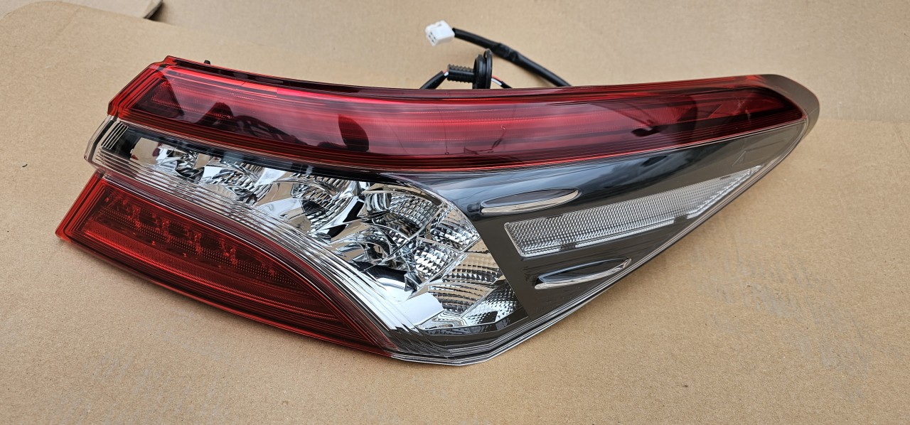 Stop dreapta LED Toyota Camry Facelift 2021 2022 2023
