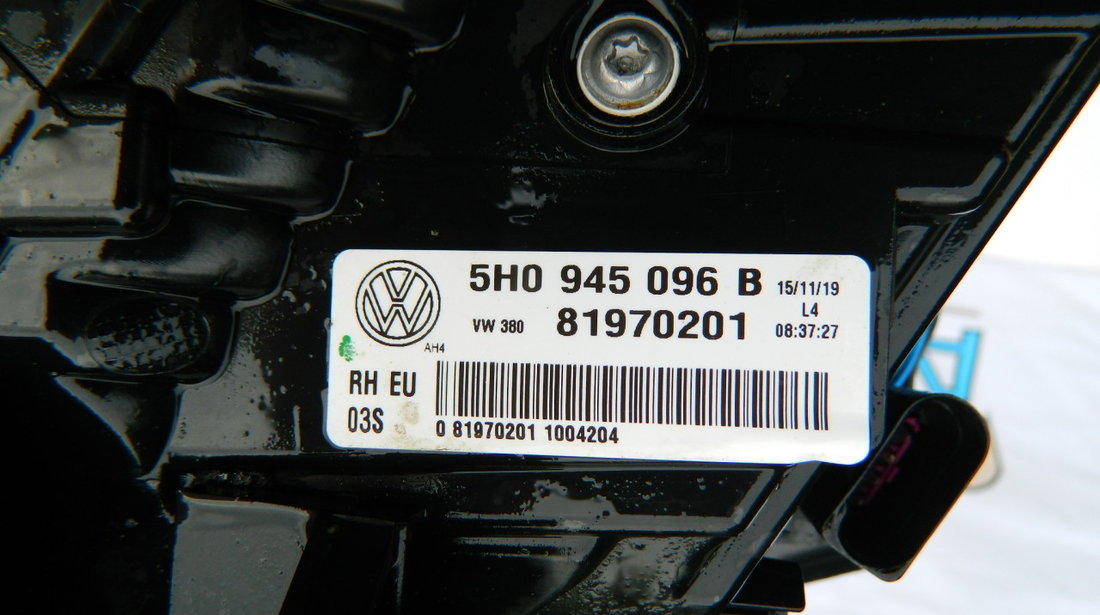 Stop dreapta LED VW Golf 8 model 2020-2021 cod 5H0945096B