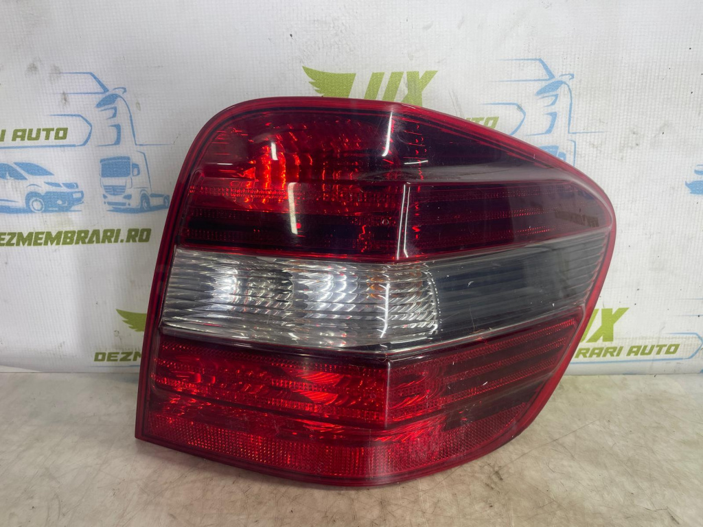 Stop dreapta Mercedes-Benz ML W164 [2005 - 2008] 3.0 cdi om642