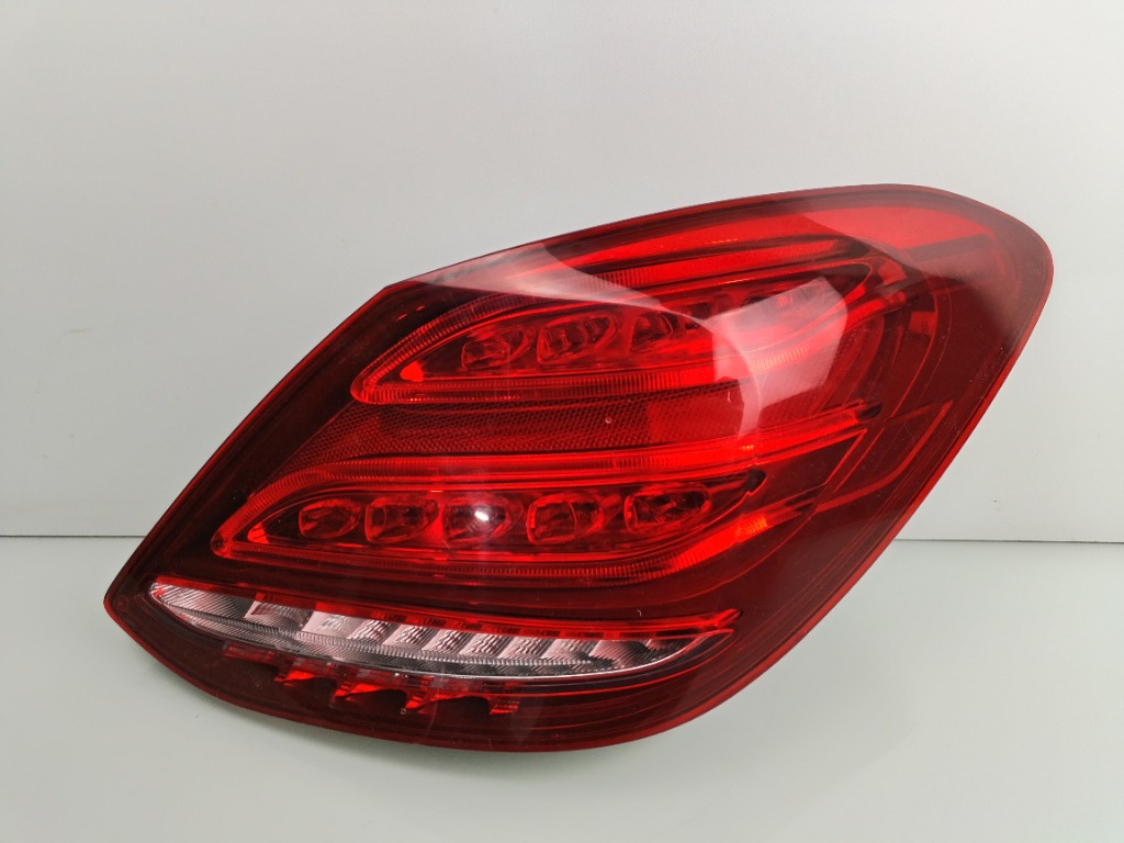 Stop dreapta Mercedes C Class W205 A2059061457