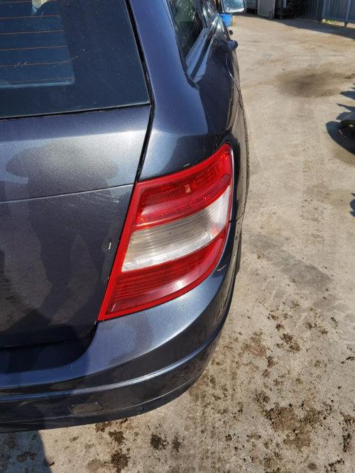 Stop dreapta Mercedes C200 cdi w204 break combi