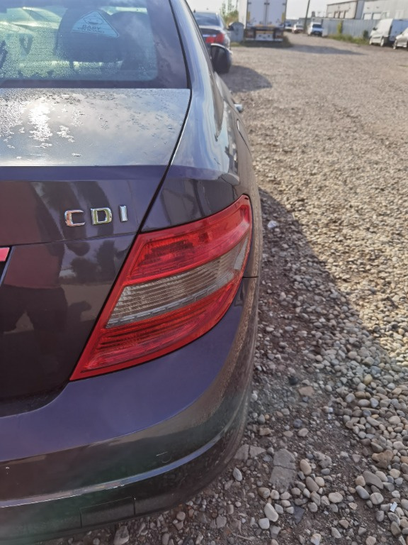 Stop dreapta Mercedes C220 cdi w204 an 2008