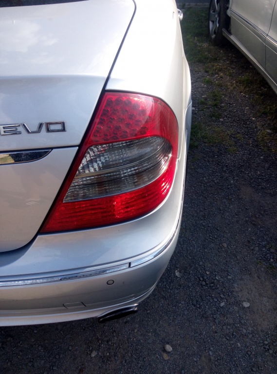 Stop dreapta mercedes E class w211 Avantgarde