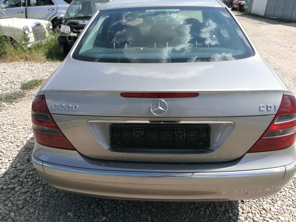 Stop dreapta Mercedes E220 cdi w211