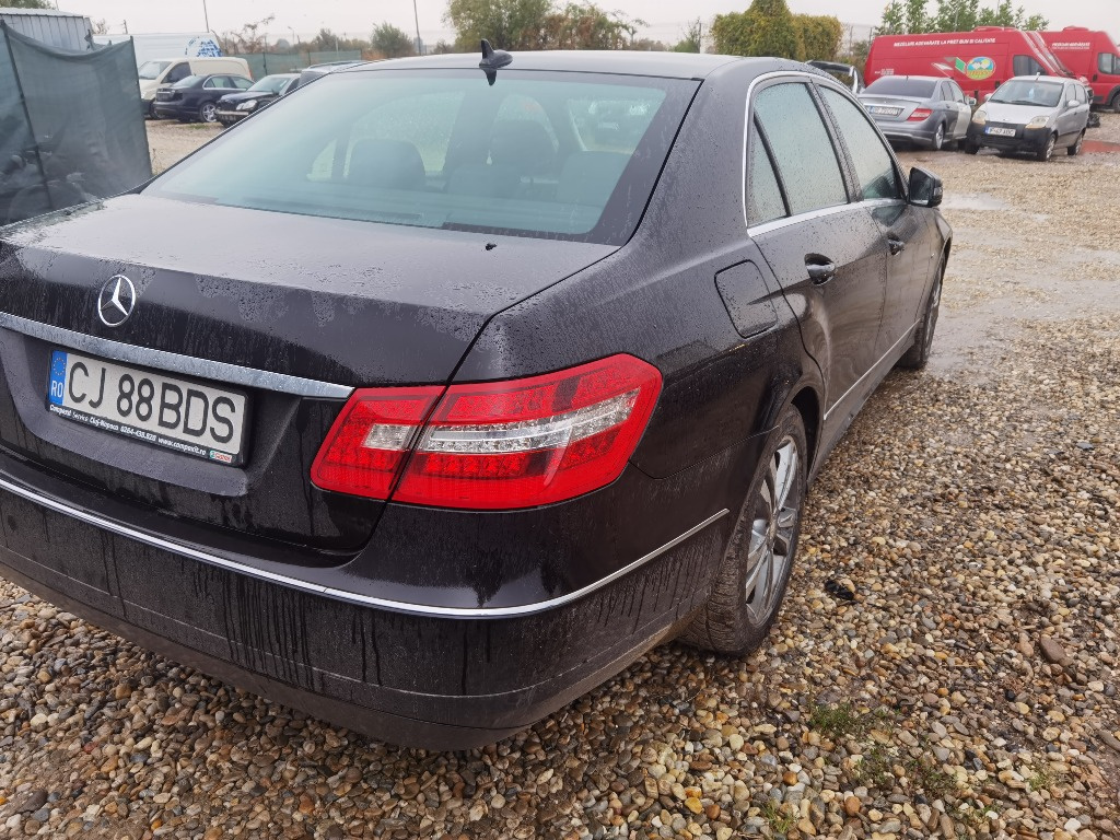 Stop dreapta Mercedes E220 cdi w212 led
