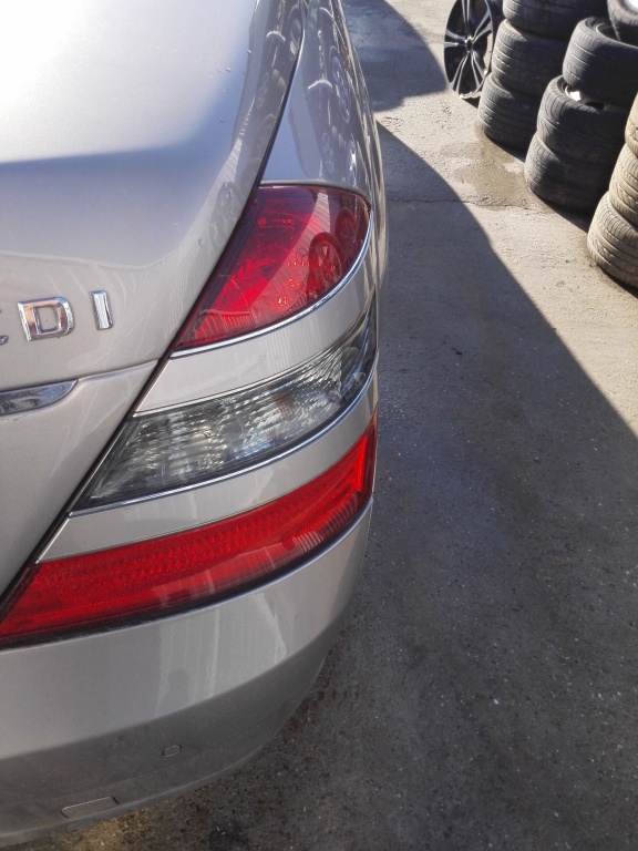 Stop dreapta Mercedes S350 W221