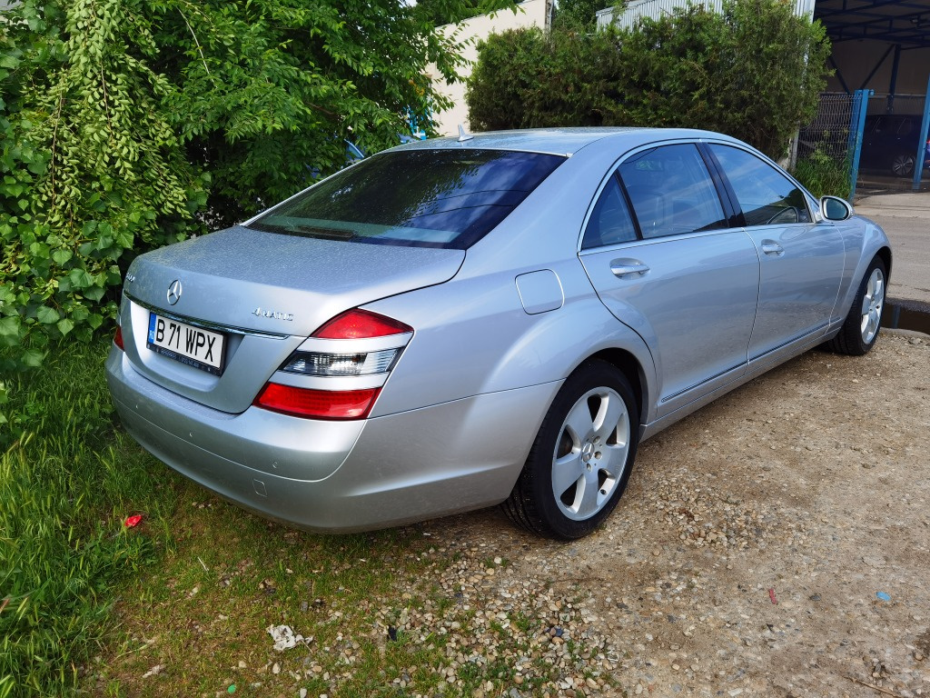 Stop dreapta Mercedes S500 4 matic w221