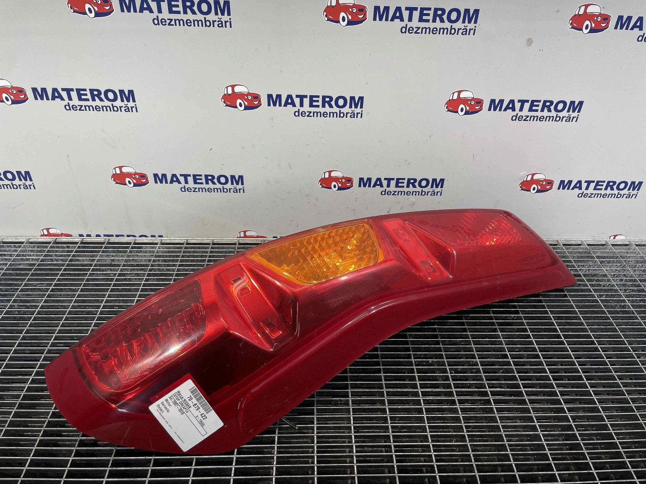 STOP DREAPTA NISSAN X-TRAIL X-TRAIL - - (2007 2010)