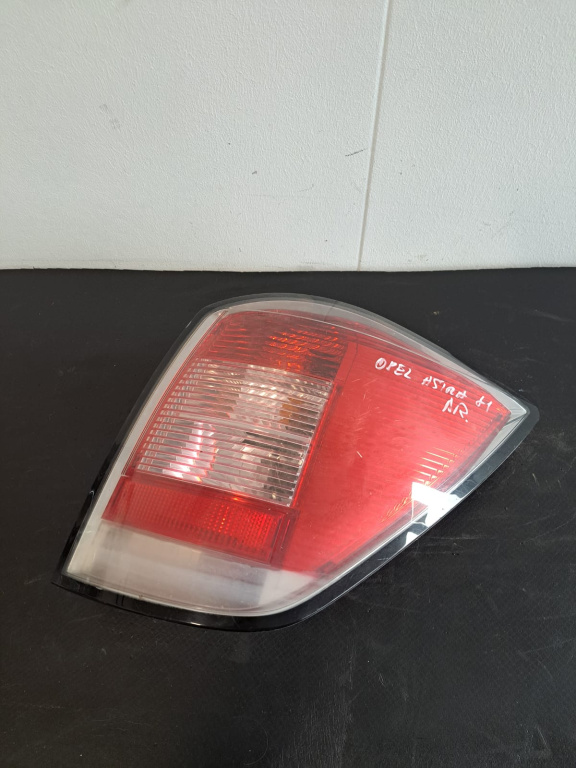 Stop dreapta Opel Astra H