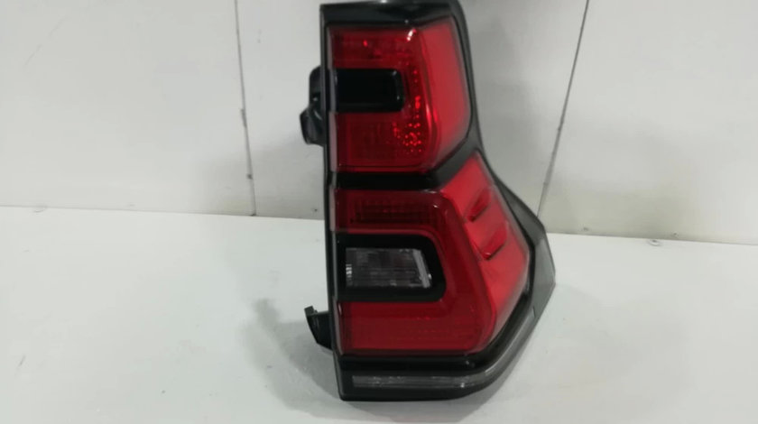 Stop dreapta pe aripa HALOGEN Toyota Land Cruiser PRADO J150 An 2017 2018 2019 2020