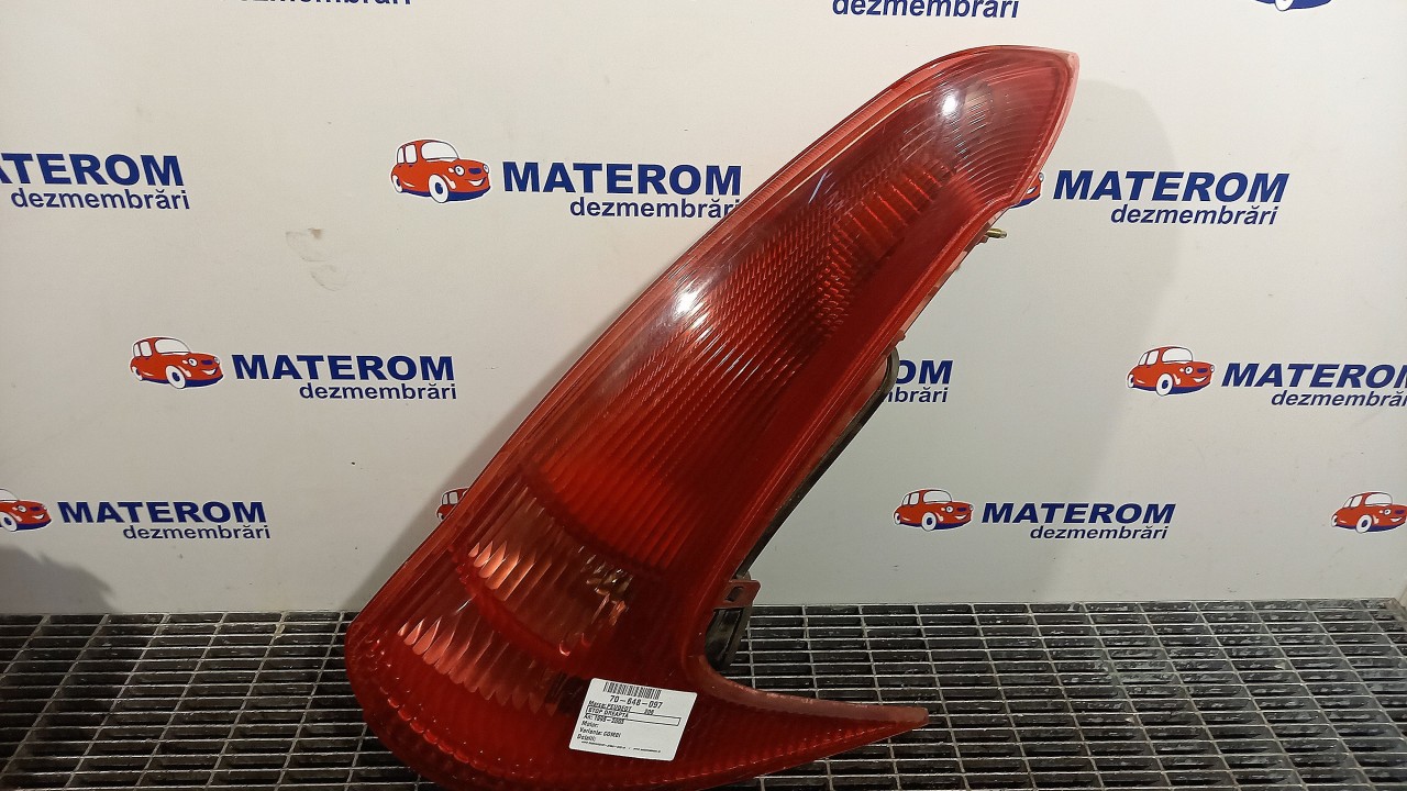 STOP DREAPTA PEUGEOT 206 206 - - (1998 2003)