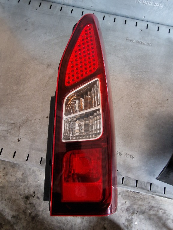 Stop Dreapta Peugeot Partner, Tepee 2015