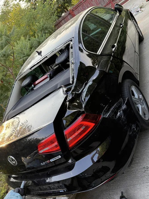 Stop dreapta portbagaj 3G5945308K VW Passat B8 Sedan 2.0 TDI BlueMotion DFCA 190 cai LC9X