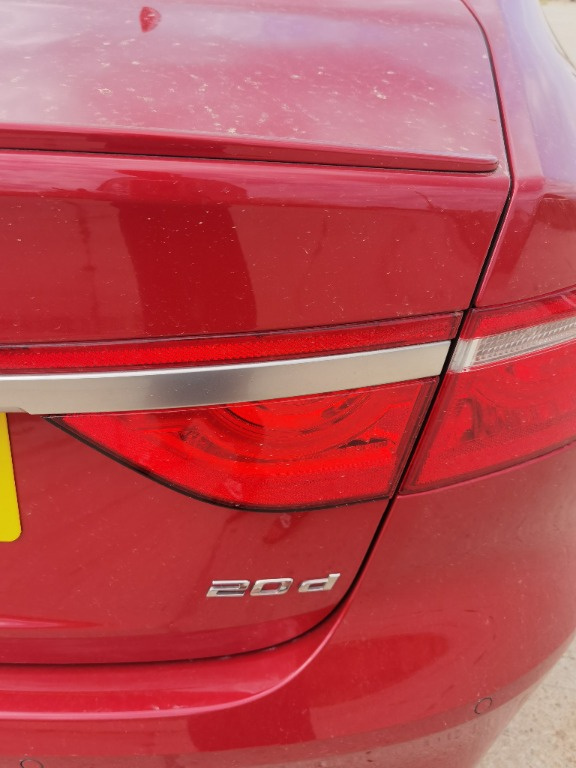 Stop dreapta portbagaj jaguar xe 2.0 d an 2018