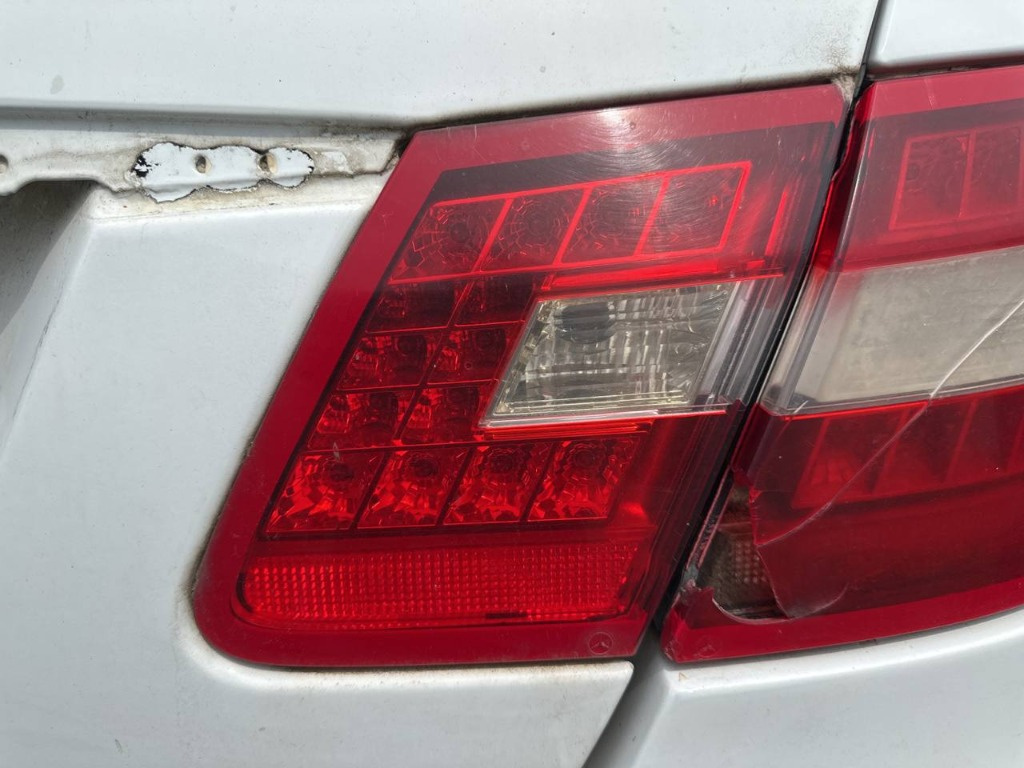 Stop Dreapta Portbagaj Mercedes E Classe W212 2010