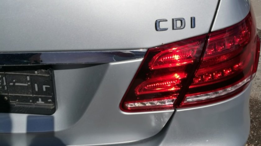 Stop dreapta portbagaj Mercedes E220 CDI W212 facelift