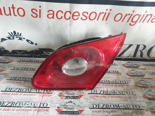 Stop dreapta portbagaj original VW Passat CC cod piesa : 3C8945094F