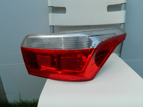 Stop dreapta spate Citroen  C-ELYSEE model 2012 cod 9674809180
