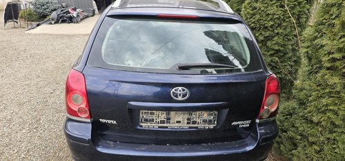 Stop dreapta Toyota Avensis T25 combi 2007 2008 2009