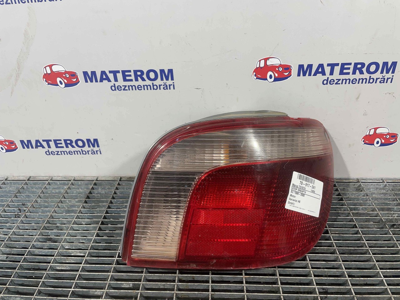 STOP DREAPTA TOYOTA YARIS - - (1999 2005)