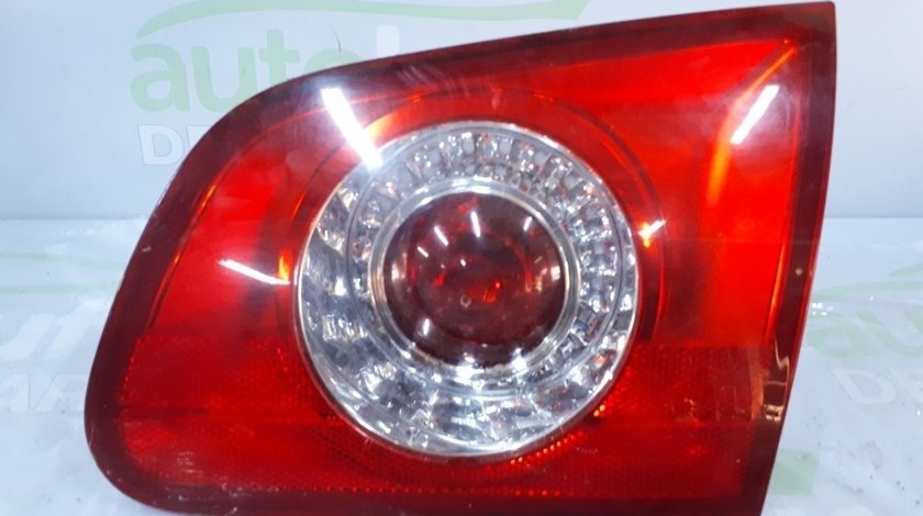 Stop dreapta Volkswagen Golf Passat B6 27448002