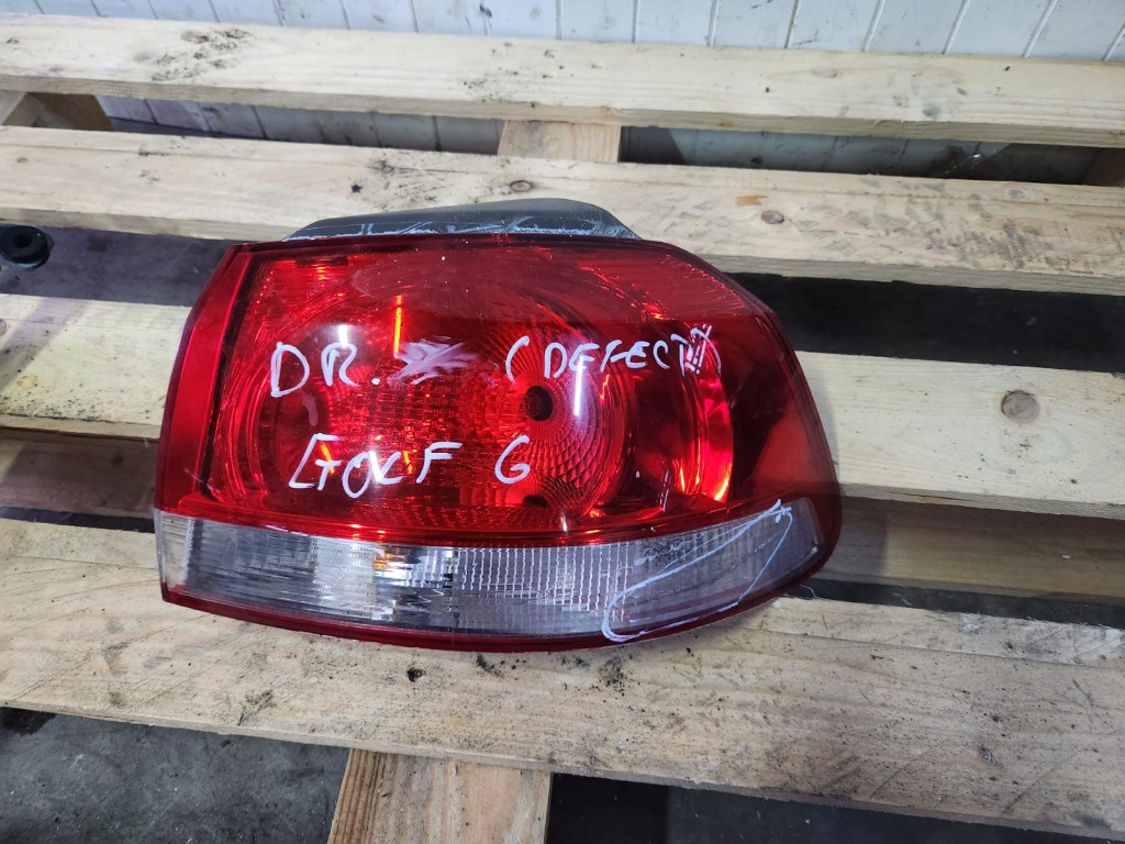 Stop dreapta Vw Golf 6 1.6 TDI hatchback an de fabricatie 2011