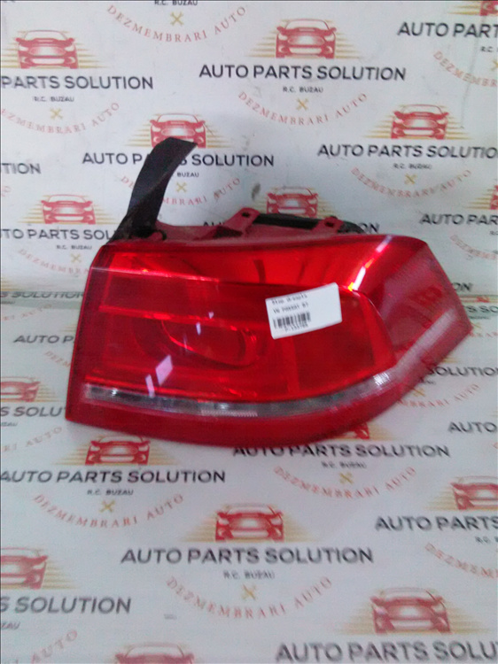 Stop dreapta VW PASSAT B7
