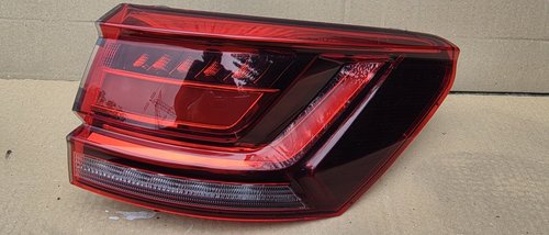 Stop dreapta Vw Touareg 3 CR 2020 2021 2022 2023