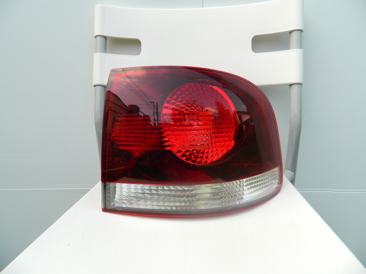 Stop dreapta VW Touareg model 2003-2005 cod 7L6945096R