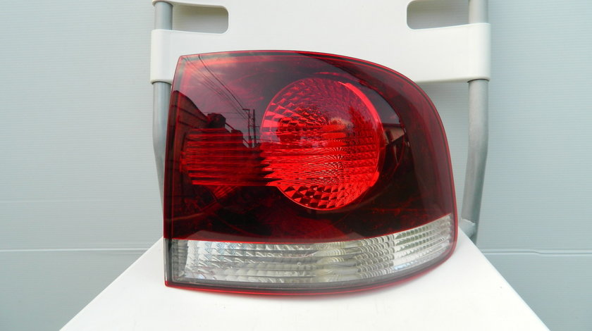 Stop dreapta VW Touareg model 2003-2005 cod 7L6945096R
