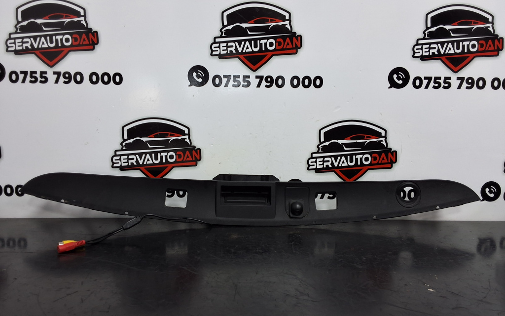 Stop frana Mercedes-Benz CLS (2011->) [C218] w218 2.2 Motorina 2015, A2187500493 / CU CAMERA AFTERMARKET