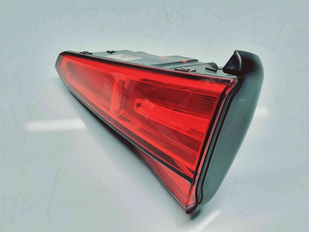 Stop haion dreapta Audi A4 (8W2, B9) [Fabr 2015-2023] 8W5945076A
