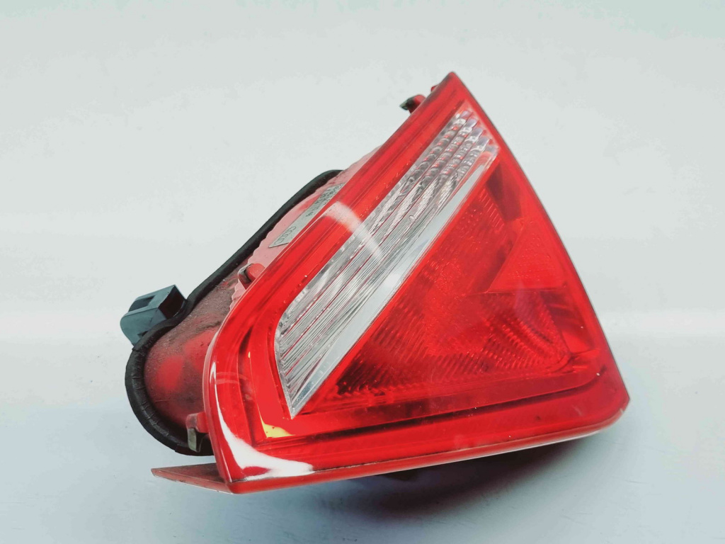 Stop haion dreapta Audi A5 Sportback (8TA) [Fabr 2009-2015] 8T0945094