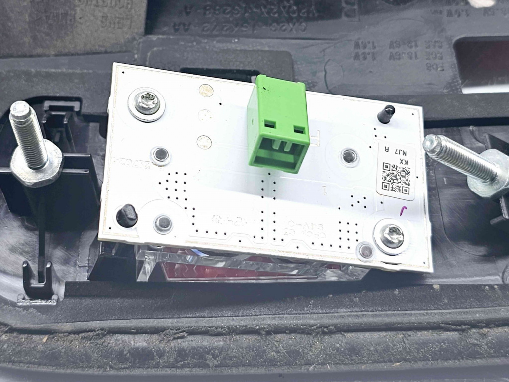 Stop haion dreapta Jaguar XF (X250) [Fabr 2008-2015] Facelift CX23-15K272-AA